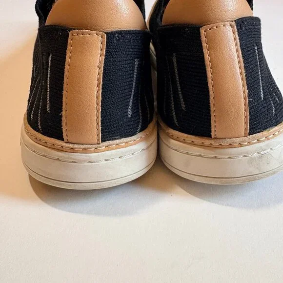UGG Sammy Breeze Slip On Sneaker Women 8.5 Black Knit Stripe Comfort Casual Shoe - Picture 8 of 15